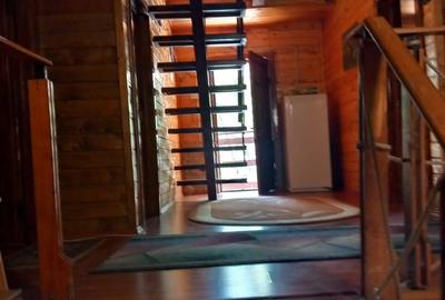 Casă cu 6 camere în Cheia - 9