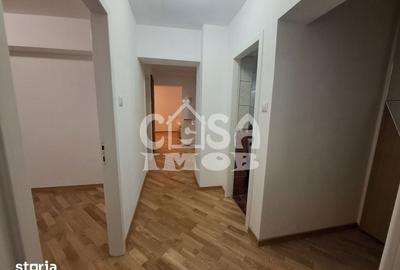 Apartament cu 3 camere decomandat în Micro 8 - 6