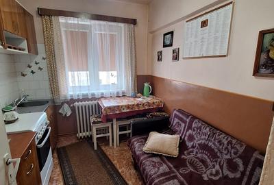 Apartament cu 2 camere, mobilat în Sud - 3