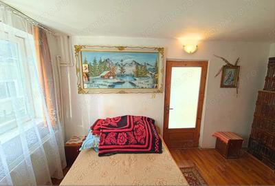 Casă cu 4 camere cu Canalizare în Central - 16