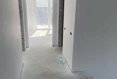 Casă cu 4 camere în Moșnița Veche - 5