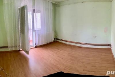 Apartament cu 2 camere decomandat în Banu Mărăcine - 3