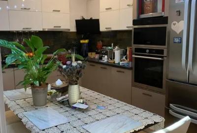 Apartament cu 2 camere decomandat, mobilat în Rovine - 3