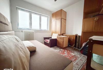 Apartament cu 3 camere decomandat, mobilat în Soarelui
