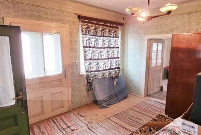 Casă cu 2 camere cu Teren 1223 Mp în Bicfalău - 6