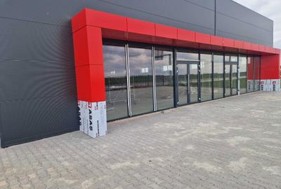 Spațiu comercial, de 600 mp, în Central - 1