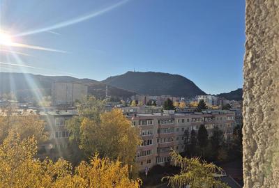 De neratat! Apartament 2 camere, priveliste superba spre munti, etaj intermediar - 2