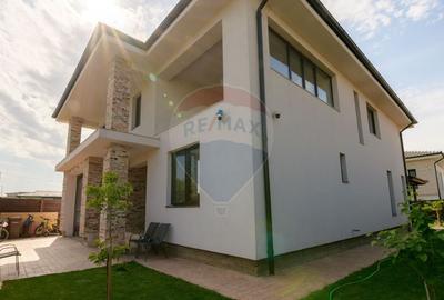 Casă individuală cu 5 camere cu Teren 485 Mp în Central - 13
