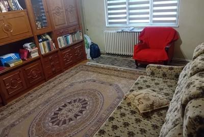 Apartament cu 3 camere decomandat în Central - 4