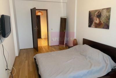 Apartament cu 2 camere semidecomandat, mobilat în Sud - 5