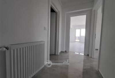 Apartament cu 3 camere decomandat în Galata - 13