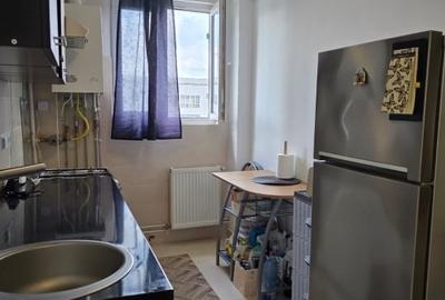 Apartament cu 3 camere semidecomandat, mobilat în Dristor - 3