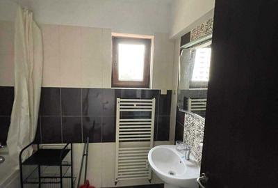 Garsonieră decomandată în Central - 5