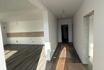 Casă cu 4 camere în Central - 3