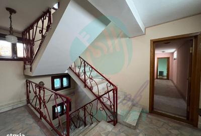 Casă cu 9 camere decomandat cu Canalizare în Ferentari - 7