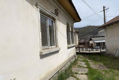 Casă cu 4 camere în Corbi - 3