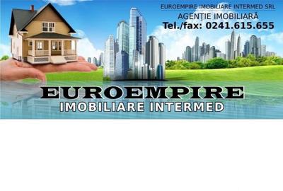 Apartament cu 2 camere decomandat în Poarta 6