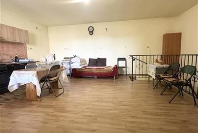 Casa S+P+1E cu Teren de 854 mp, Pretabila pentru Doua Familii - 12