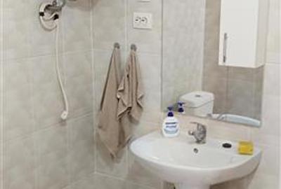 Casă individuală cu 4 camere cu Canalizare în Est - 16