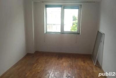 Apartament cu 3 camere decomandat în Nord - 2