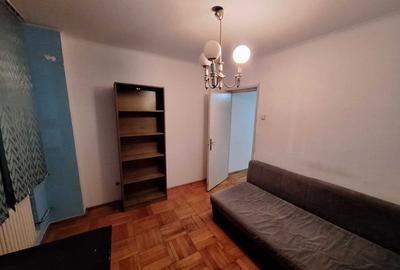 Apartament cu 3 camere semidecomandat în Ultracentral
