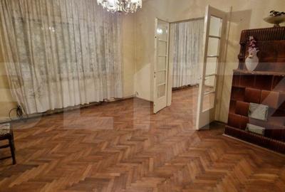 Casă cu 4 camere cu Teren 122 Mp în Central - 9