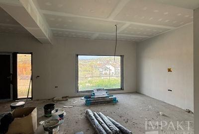 Casă individuală cu 4 camere cu Canalizare în Chinteni - 16