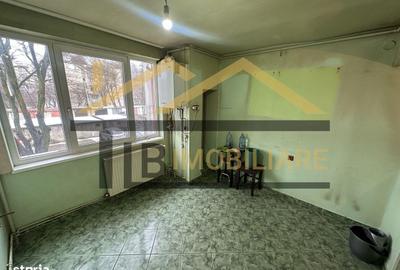 Apartament cu 3 camere semidecomandat în Central - 13