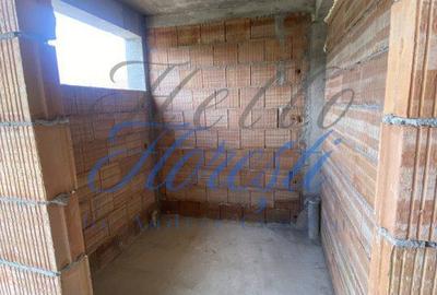 Casă cu 5 camere cu Canalizare în Feleacu - 3