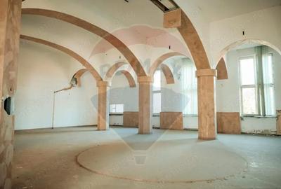 Spațiu comercial, de 1,674 mp, în Săvinești - 6