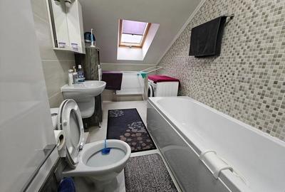 Apartament cu 2 camere decomandat, mobilat în Dumbrăvița - 6