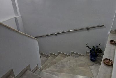 Casă cu 5 camere cu Teren 387 Mp în Coiciu - 1