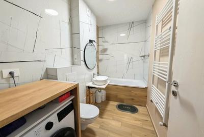 Apartament cu 3 camere decomandat în Tractorul - 7