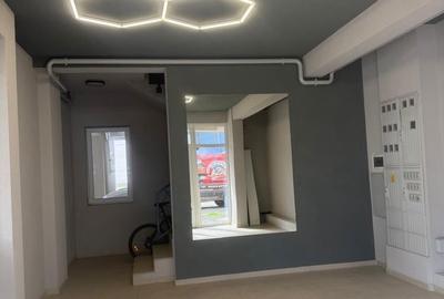 Apartament cu 2 camere decomandat în Giroc