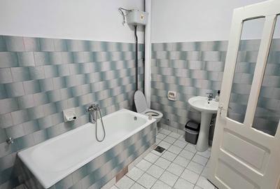 Casă cu 3 camere în Central - 8