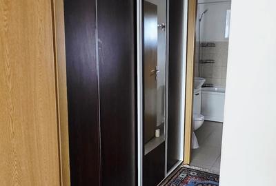 Apartament cu 2 camere semidecomandat în Roman - 12
