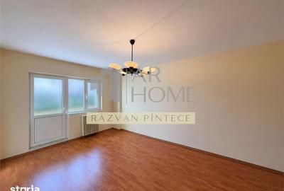 Apartament cu 2 camere decomandat în Republicii - 6
