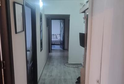 Apartament cu 4 camere semidecomandat în Rahova - 6