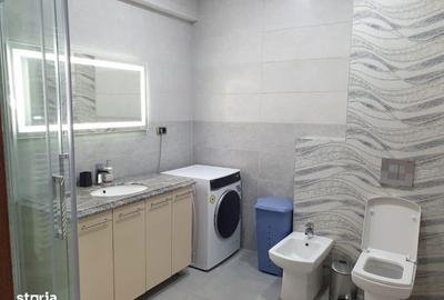 Apartament cu 2 camere, mobilat în Central