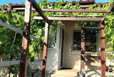 Casă cu 2 camere în Central