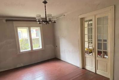 Casă cu 3 camere cu Canalizare în Gara de Nord - 9