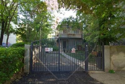 Casă / Vilă cu 11 camere de vânzare în zona Iancului - 2