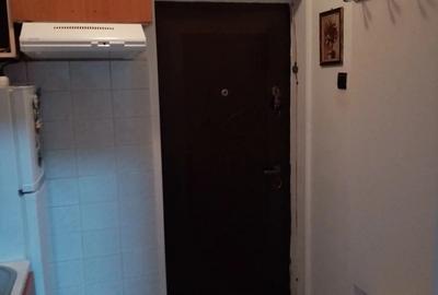 Garsoniera decomandata de inchiriat.. - 1