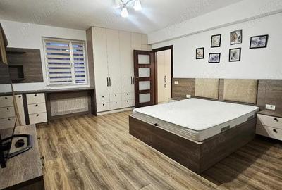 Garsonieră decomandată în Titan - 3