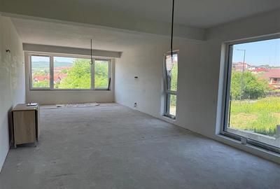 Duplex cu 4 camere cu Canalizare în Dâmbul Rotund - 8