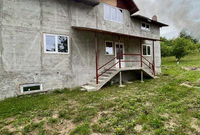 Casa de vanzare+ teren 1000 m - 10