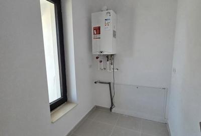 Casa langa padure cu curte generoasa 704 mp - 5