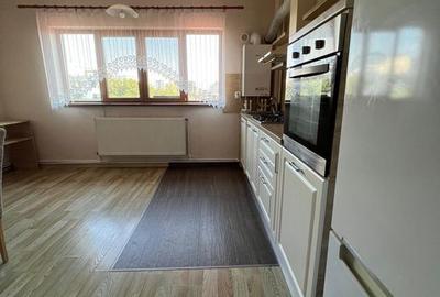 Apartament cu 2 camere, mobilat în Tătărași - 1