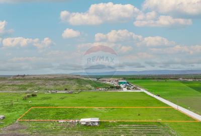 Teren Construcții intravilan de 6200 mp, în Uzina 2 - 11