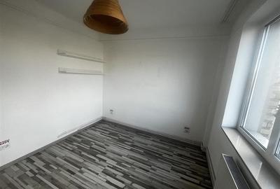 Apartament 3 camere nemobilat, in Ploiesti, zona ultracentrala - 4